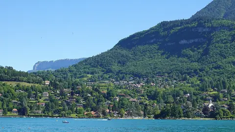Bord de mer à Annecy, près de Annemasse
