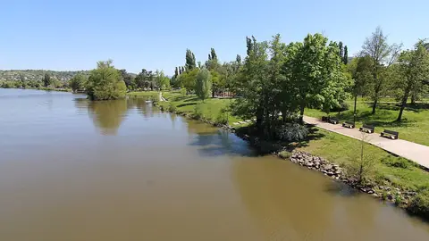 Bord de l’eau à Bellerive-sur-Allier