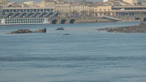Port de Bordeaux, près de Blanquefort