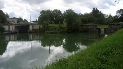 Bord de l’eau à Le François, près de Le Robert