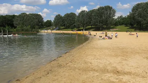 Bord de mer à Torcy, près de Paris